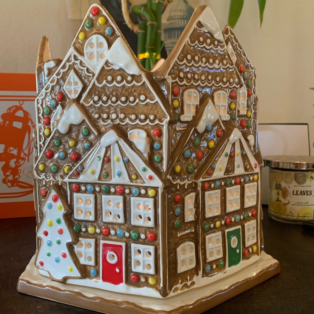 slatkin & co gingerbread luminary